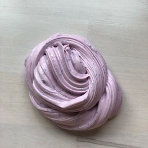 8oz purple smile with blue glitter!